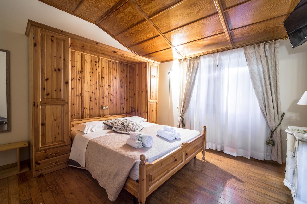 Villa Montegenco Comunanza Luaran gambar